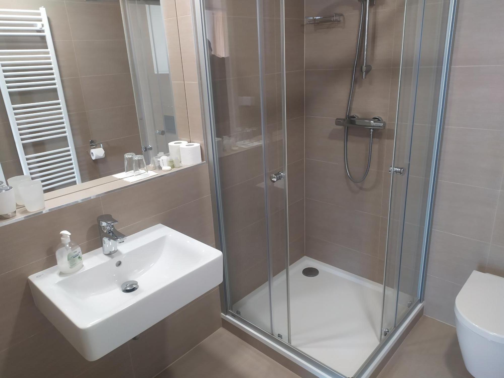 Gonda Apartments Χράντεκ Κράλοβε Εξωτερικό φωτογραφία